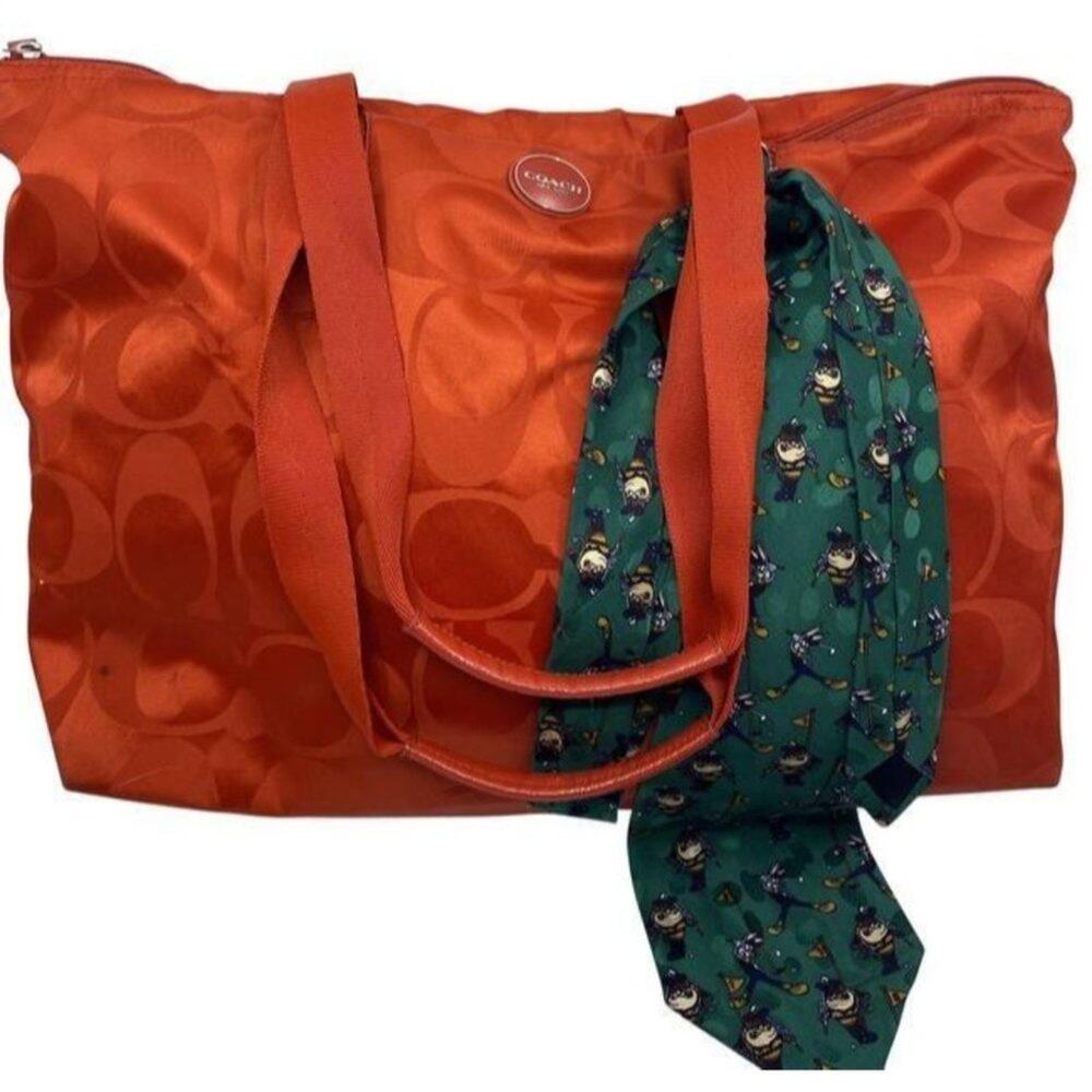 coach w w detachable specialty tie accent coral sh